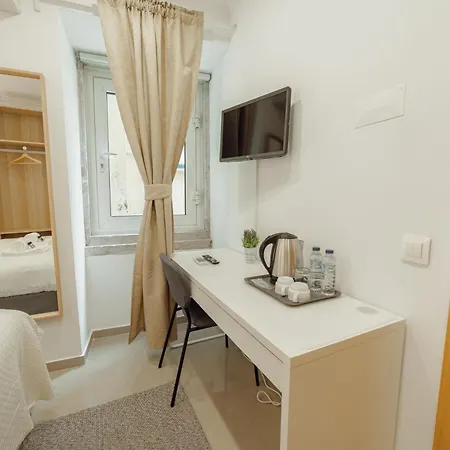 Downtown By Hosty 3*