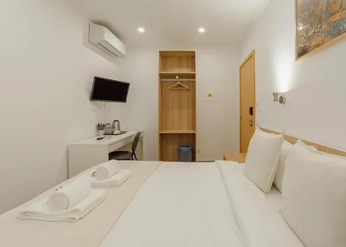 Guest house Downtown By Hosty